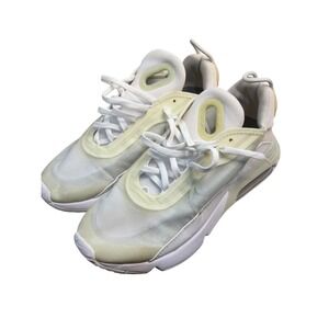 Nike Air Max 2090 Mens White Pure Platinum Sail Sneakers BV9977-100 Size 9.5